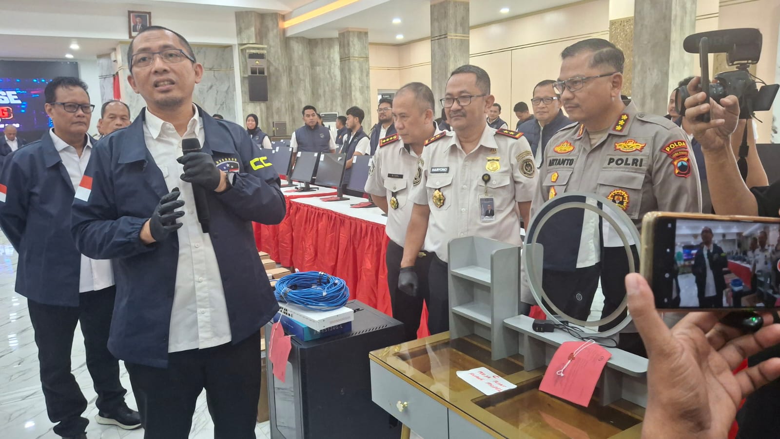 Bonus Rp30 Juta Jika Dapat Korban, Begini Target Kerja Marketing Sindikat Penipuan Online Rp41 Miliar