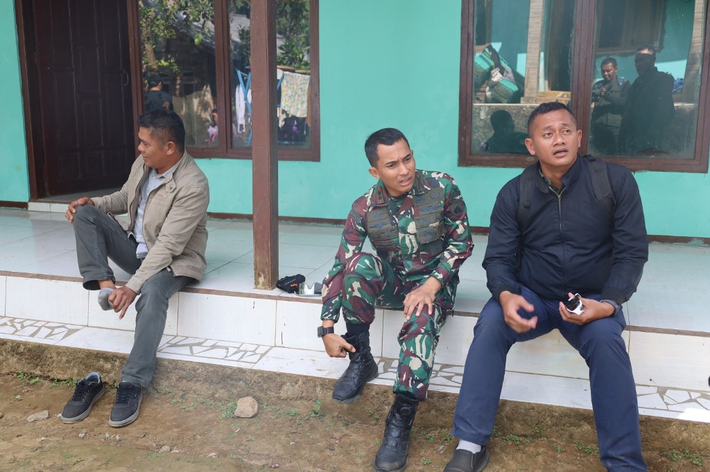 Sibuk Pimpin TMMD 129, Dansatgas Ketut Hendra Beri Teladan soal Salat